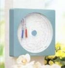 KC10-GD型溫濕度記錄儀是一種進行有效的溫濕度管理的記錄儀器，1一張記錄紙，可連續(xù)記錄1天;適用于工廠、辦公室、研究室、實驗室、倉庫、釀酒業(yè)、毛皮加工、服裝行業(yè)等，進行溫度、濕度的檢測管理。