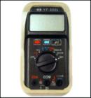 YF-3501數字萬用表,LCD:3 1/2數位,0.77英寸高大型液晶顯示器,最大讀數1999.極向指示:負值輸入時,自動顯示"一"符號,過載指示:左側最高位顯示"1"或"-1",低電池指示:當LCD示出"BT"時,表示要更換電池


