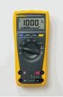 Fluke 179 數(shù)字多用表 真有效值電壓和電流測量 0.09%的基本準確度 6000字的分辨率 電壓1000V/0.1mV.電流10A/0.01mA .電阻50MΩ/0.1Ω.電容10,000μF/1nF.頻率100kHz/0.01Hz .溫度:-40°C-400°C/ 0.1°C

