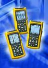 Fluke 120 系列示波表 雙輸入 40 MHz 或 20 MHz 數(shù)字示波器,兩個(gè) 5,000 計(jì)數(shù)的真有效值數(shù)字多用表 .自動(dòng)測(cè)量,Fluke 124 和 125 隨附的 10:1 電壓探針可用于高頻率測(cè)量  