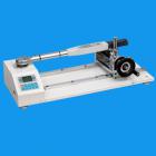 功能：
ANJ扭矩扳手檢定儀是檢定扭矩扳子、據(jù)矩起子的專用設(shè)備，主要用于檢測(cè)各種
定力式扭力板手，數(shù)顯式扭力板手、預(yù)置式扭力板手、扭力起子、螺絲刀和各種涉及
擰緊力的儀器和產(chǎn)品。廣泛應(yīng)用于電氣制造、機(jī)械制造、汽車輕工和專業(yè)科研和檢測(cè)行業(yè)。
