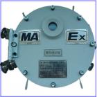 二、主要技術(shù)指標

1、供電電壓：AC 660V∕380V∕127V， 50Hz。

2、電壓波動范圍：75 %~110 %

3、二路獨立本安輸出，每路參數(shù)如下：

額定輸出電壓 DC 18V ，額定輸出電流 1000 mA  

過壓保護值 ≤19.5V

過流保護值 ≤1050 mA

輸出電壓偏離值 ≤5 %

源效應(yīng) 5 % 

負載效應(yīng) 5 % 

周期與隨機偏移峰—峰值 ≤250mV

4、保護方式：雙重過壓、過流保護，自動恢復(fù)。

5、工作方式：連續(xù)

6、備用電池：電池容量24V∕7Ah（兩節(jié)），供電時間 ≤2 h