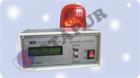 SL-038A接地系統(tǒng)監(jiān)測(cè)報(bào)警儀產(chǎn)品特點(diǎn)：

自動(dòng)報(bào)警，對(duì)接地系統(tǒng)狀況實(shí)時(shí)監(jiān)測(cè)報(bào)警；接地系統(tǒng)監(jiān)測(cè)電阻值可調(diào)（0-500Ω）；根據(jù)工作流水線接地電阻值的要求，設(shè)定對(duì)地監(jiān)測(cè)最佳阻值，超過設(shè)定電阻時(shí)，將會(huì)進(jìn)行聲光報(bào)警；接地系統(tǒng)斷線時(shí)立即聲光報(bào)警。